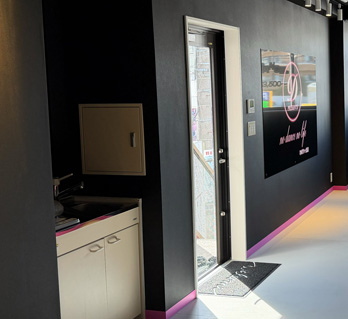 ひばりヶ丘店の店内